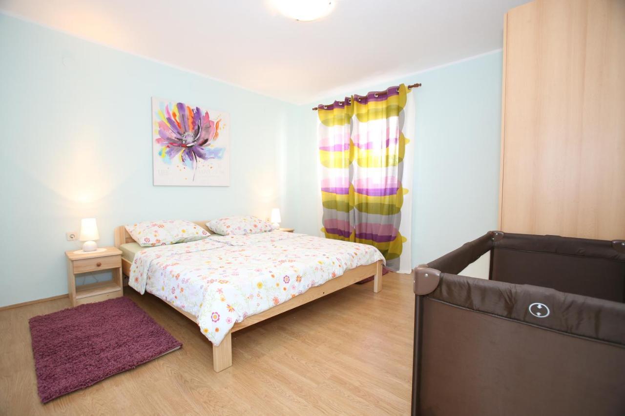 Apartment Mirna Baska  Luaran gambar